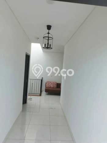 Rumah Mewah Dijual LT 112m2 di BSD, Tangerang Selatan Rumah Mewah Dijual LT 112m2 di BSD, Tangerang Selatan