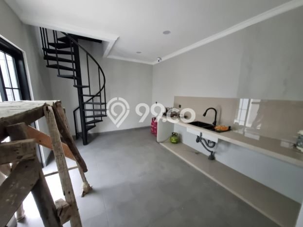 Rumah Elit Modern Siap Huni di BSD Tangerang Rumah Elit Modern Siap Huni di BSD Tangerang