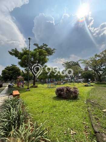 Dijual Rumah Mewah Elegan Dengan View Cantik di Gading Serpong, Tangerang Dijual Rumah Mewah Elegan Dengan View Cantik di Gading Serpong, Tangerang
