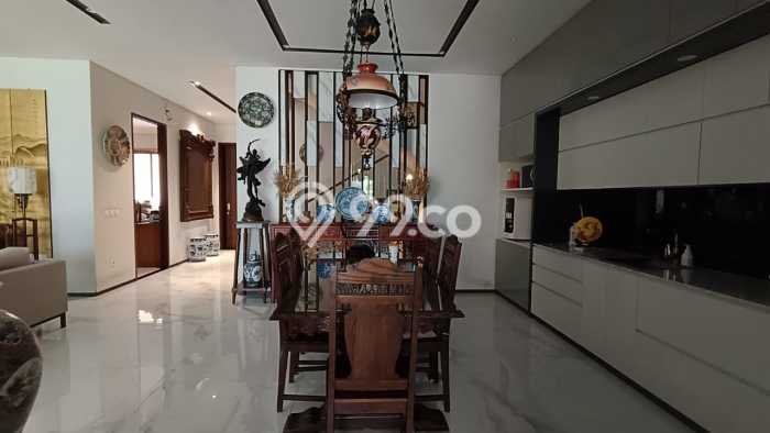 Rumah Elit Modern Siap Huni di Setra Duta Bandung Rumah Elit Modern Siap Huni di Setra Duta Bandung