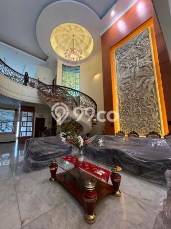 Siap Huni Rumah Mewah 5 Kamar di Kelapa Gading Dekat ke Mana Saja Siap Huni Rumah Mewah 5 Kamar di Kelapa Gading Dekat ke Mana Saja