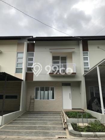 BEST PRICE! Rumah di Taman Kopo Indah, Akses ke Pusat Kota, 3 KT, Luas 108m² Bangunan 101m² BEST PRICE! Rumah di Taman Kopo Indah, Akses ke Pusat Kota, 3 KT, Luas 108m² Bangunan 101m²