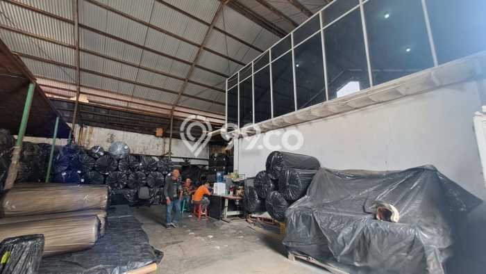 Gudang Dijual di Prime Area Bandung Luas 680m2 Gudang Dijual di Prime Area Bandung Luas 680m2