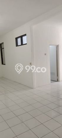 Rumah Terawat di Taman Kopo Indah, Bandung, LT 102m² LB 80m² HARGA MENARIK! Rumah Terawat di Taman Kopo Indah, Bandung, LT 102m² LB 80m² HARGA MENARIK!