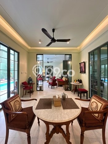 Tersedia Vila Kawasan , Luas 312m2m², Area tenang untuk keluarga Tersedia Vila Kawasan , Luas 312m2m², Area tenang untuk keluarga