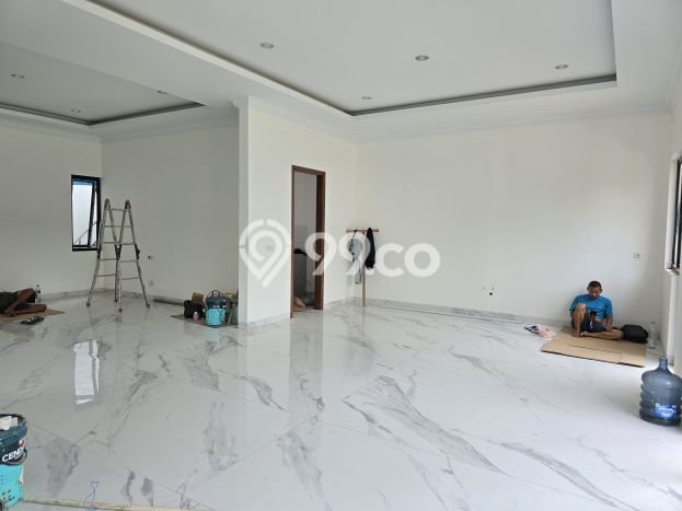 Hunian Mewah LB 378m2 Siap Huni Desain Elegan di BSD The Icon, Tangerang Hunian Mewah LB 378m2 Siap Huni Desain Elegan di BSD The Icon, Tangerang