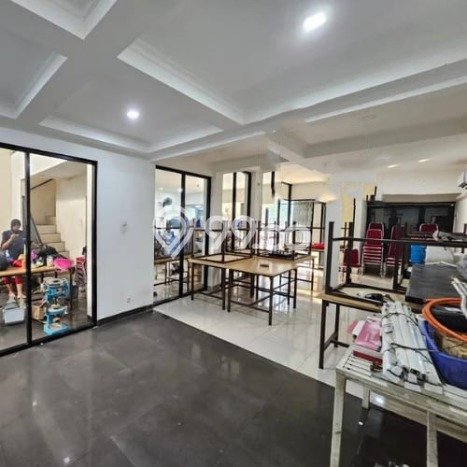 Untuk Dijual! Ruko di Bintaro Tangerang Selatan LT 180m2 / LB 252m2 Kawasan Bisnis Untuk Dijual! Ruko di Bintaro Tangerang Selatan LT 180m2 / LB 252m2 Kawasan Bisnis