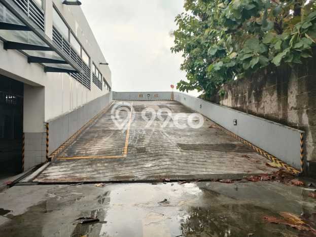 Komersial Dijual di Prime Area Tangerang Luas 2368m2 Komersial Dijual di Prime Area Tangerang Luas 2368m2