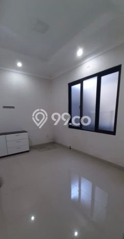 Rumah Modern 4 KT di BSD Nusaloka Tangerang Full Furnished Rumah Modern 4 KT di BSD Nusaloka Tangerang Full Furnished