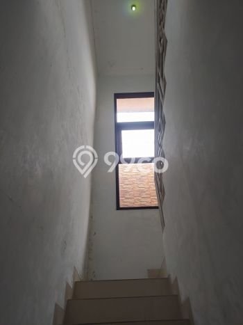 For Sale Hunian Rumah Nyaman 5 Kamar di BSD Griya Loka, Tangerang For Sale Hunian Rumah Nyaman 5 Kamar di BSD Griya Loka, Tangerang