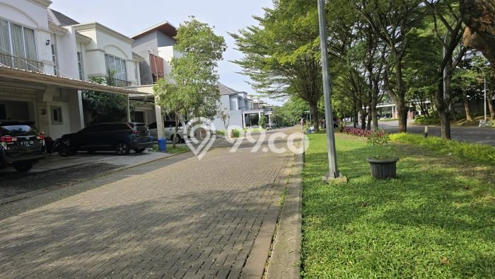 Rumah Elit LB 196m2 Siap Pakai Desain Elegan di BSD Eminent, Tangerang Rumah Elit LB 196m2 Siap Pakai Desain Elegan di BSD Eminent, Tangerang