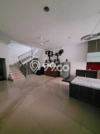 Rumah Elit Modern Tanpa Renovasi di BSD Foresta Tangerang Rumah Elit Modern Tanpa Renovasi di BSD Foresta Tangerang