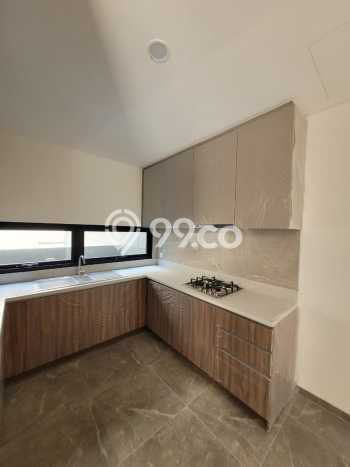 Rumah Elit Modern Tanpa Renovasi di BSD Tangerang Rumah Elit Modern Tanpa Renovasi di BSD Tangerang