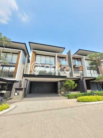 Rumah Elit Modern Tanpa Renovasi di BSD Tangerang Rumah Elit Modern Tanpa Renovasi di BSD Tangerang