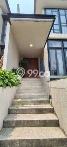 Dijual Rumah Mewah Elegan Dengan View Cantik di BSD, Tangerang Dijual Rumah Mewah Elegan Dengan View Cantik di BSD, Tangerang