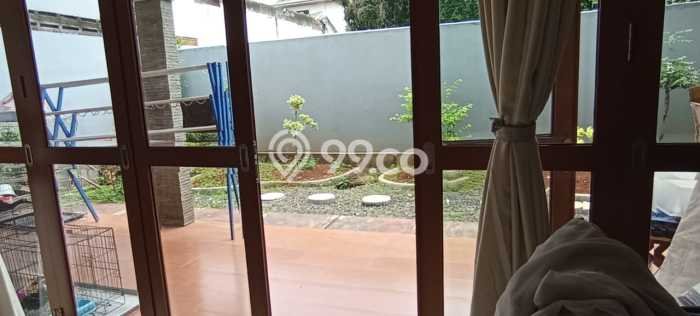 Rumah Elit Modern Tanpa Renovasi di Cipete Jakarta Selatan Rumah Elit Modern Tanpa Renovasi di Cipete Jakarta Selatan