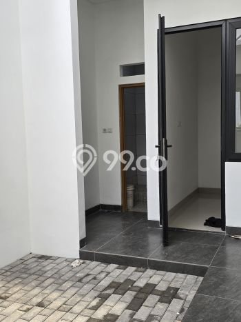 Hunian Mewah LB 275m2 Siap Huni Desain Elegan di BSD The Icon, Tangerang Hunian Mewah LB 275m2 Siap Huni Desain Elegan di BSD The Icon, Tangerang