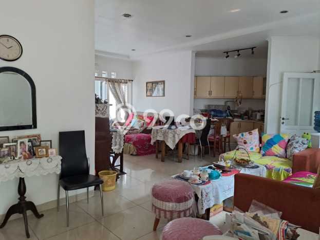 Ready to Use! Luxury House LT 301m2 Desain Elegan di BSD Kencana Loka Ready to Use! Luxury House LT 301m2 Desain Elegan di BSD Kencana Loka