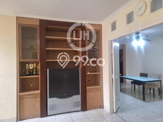 Dijual Rumah Luas Megah Dengan View Eksklusif di BSD City, Tangerang Dijual Rumah Luas Megah Dengan View Eksklusif di BSD City, Tangerang