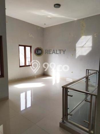 Dijual Rumah Eksklusif 3 KT di Jombang, Tangerang Dijual Rumah Eksklusif 3 KT di Jombang, Tangerang