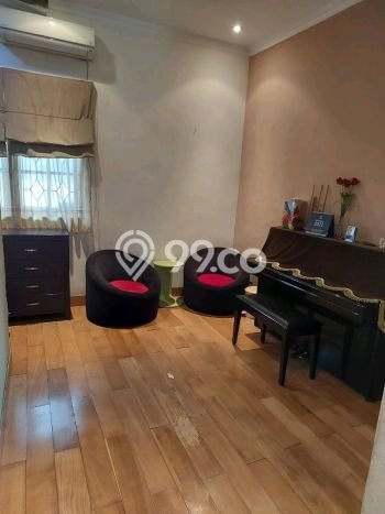 Rumah Mewah LB 190m2 Siap Huni Desain Elegan di BSD City, Tangerang Rumah Mewah LB 190m2 Siap Huni Desain Elegan di BSD City, Tangerang