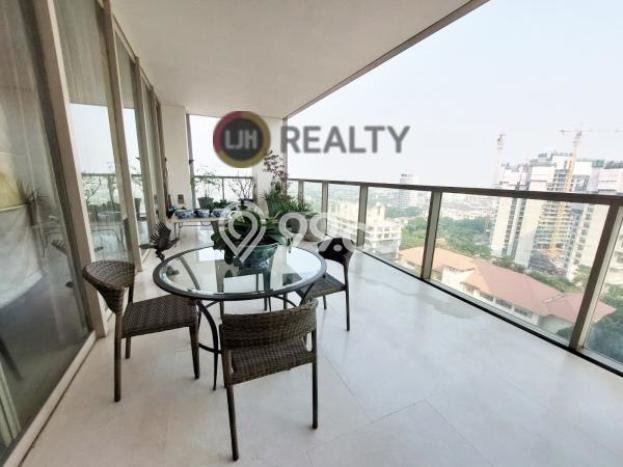 FOR SALE Hunian Apartemen High-Class di Kebayoran Baru dengan 3 Kamar Tidur & Luas 453m2 FOR SALE Hunian Apartemen High-Class di Kebayoran Baru dengan 3 Kamar Tidur & Luas 453m2