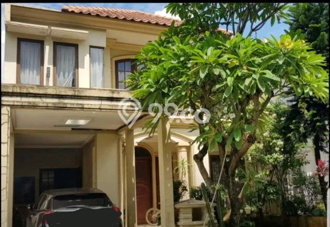 Rumah Mewah LB 190m2 Siap Huni Desain Elegan di BSD City, Tangerang Rumah Mewah LB 190m2 Siap Huni Desain Elegan di BSD City, Tangerang