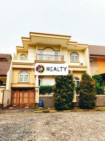 Hunian Super Elit dengan Akses Paling Strategis di BSD City, Tangerang Hunian Super Elit dengan Akses Paling Strategis di BSD City, Tangerang