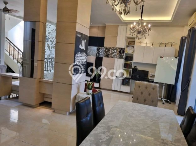 Hunian Mewah LB 270m2 Siap Pakai Desain Elegan di BSD City, Tangerang Hunian Mewah LB 270m2 Siap Pakai Desain Elegan di BSD City, Tangerang