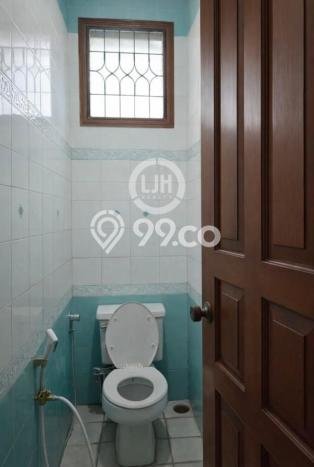 Rumah Elit LB 255m2 Siap Pakai Desain Elegan di Bintaro, Jakarta Selatan Rumah Elit LB 255m2 Siap Pakai Desain Elegan di Bintaro, Jakarta Selatan