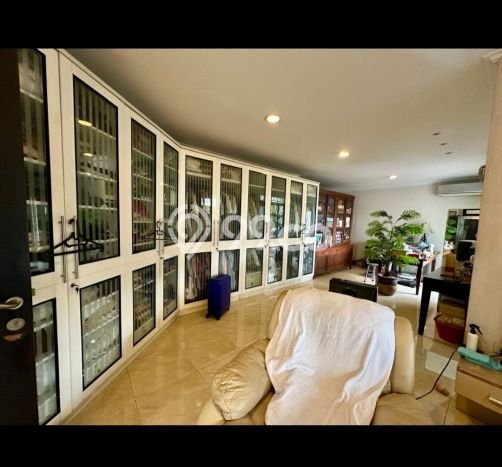 Rumah Elit Modern Siap Huni di Duri Kepa Jakarta Barat Rumah Elit Modern Siap Huni di Duri Kepa Jakarta Barat