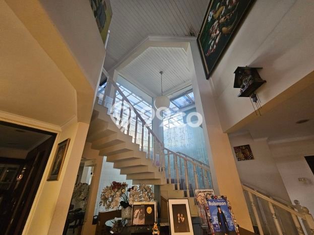 Rumah Elit Modern Siap Huni di Duri Kepa Jakarta Barat Rumah Elit Modern Siap Huni di Duri Kepa Jakarta Barat