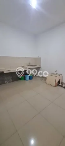 Disewakan Rumah Harga Terjangkau di Tanjung Duren Jakarta Barat Punya 5 Kamar Tidur Disewakan Rumah Harga Terjangkau di Tanjung Duren Jakarta Barat Punya 5 Kamar Tidur