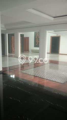 Rumah Mewah LB 1600m2 Siap Pakai Desain Elegan di Pondok Indah, Jakarta Selatan Rumah Mewah LB 1600m2 Siap Pakai Desain Elegan di Pondok Indah, Jakarta Selatan