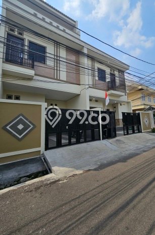 For Sale! Luxury House LT 104m2 Desain Elegan di Duri Kepa For Sale! Luxury House LT 104m2 Desain Elegan di Duri Kepa