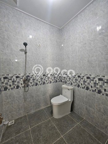 Rumah Luas Asri 4 KT Siap Huni di Duri Kepa Jakarta Barat Rumah Luas Asri 4 KT Siap Huni di Duri Kepa Jakarta Barat