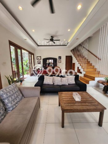 Hunian Eksklusif Dijual LT 288m2 di Kebayoran Lama, Jakarta Selatan Hunian Eksklusif Dijual LT 288m2 di Kebayoran Lama, Jakarta Selatan