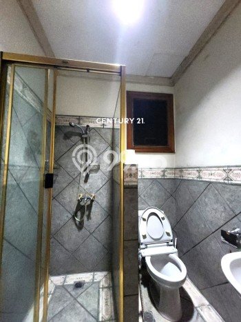 Best Deal Hunian Premium Ideal dan Luas di Kebayoran Lama, Jakarta Selatan Best Deal Hunian Premium Ideal dan Luas di Kebayoran Lama, Jakarta Selatan