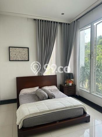 Jual Rumah Mewah Megah Dengan View Eksklusif di Rawamangun, Jakarta Timur Jual Rumah Mewah Megah Dengan View Eksklusif di Rawamangun, Jakarta Timur