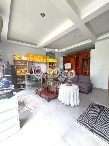 Rumah Elit LB 180m2 Siap Pakai Desain Elegan di Bintaro, Tangerang Selatan Rumah Elit LB 180m2 Siap Pakai Desain Elegan di Bintaro, Tangerang Selatan