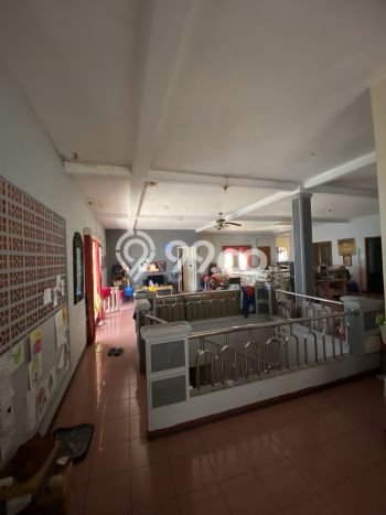 Siap Huni Hunian Elit 7 Kamar di Tebet Dekat ke Mana Pun Siap Huni Hunian Elit 7 Kamar di Tebet Dekat ke Mana Pun