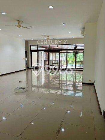 Jarang Ada! Rumah Sewa 4 Kamar Nyaman Siap Huni Kemang Jarang Ada! Rumah Sewa 4 Kamar Nyaman Siap Huni Kemang