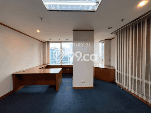 Disewakan Kantor di Kawasan Ramai Sudirman Luas 106m2 Disewakan Kantor di Kawasan Ramai Sudirman Luas 106m2