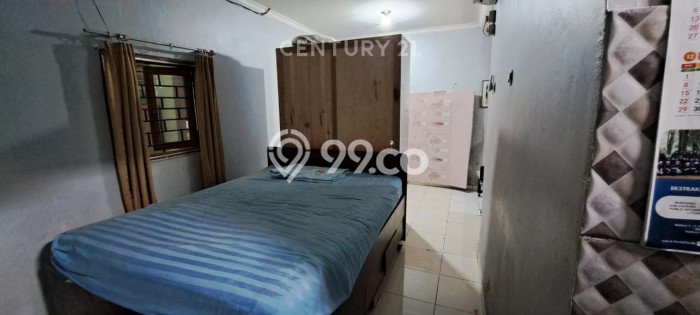 For Sale Rumah 5 Kamar Lokasi Strategis Bagus dan Strategis di Jagakarsa For Sale Rumah 5 Kamar Lokasi Strategis Bagus dan Strategis di Jagakarsa