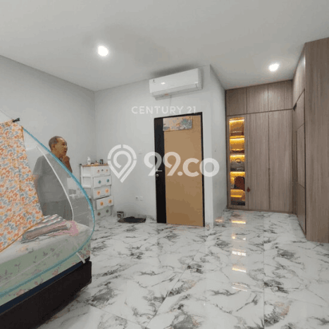 Rumah Elit Modern Siap Huni di Meruya Jakarta Barat Rumah Elit Modern Siap Huni di Meruya Jakarta Barat