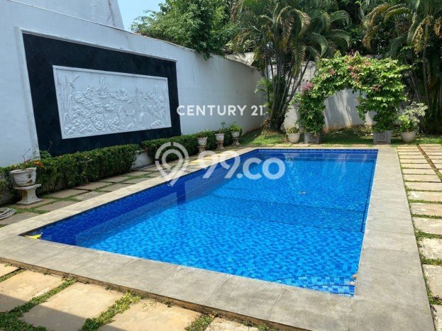 Dijual Rumah Mewah Exclusive di Kebayoran Baru, Jakarta Selatan Dijual Rumah Mewah Exclusive di Kebayoran Baru, Jakarta Selatan