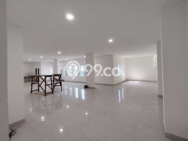 Unit Gudang Paling Strategis di Cipondoh Tangerang dengan LB 420m2 Unit Gudang Paling Strategis di Cipondoh Tangerang dengan LB 420m2