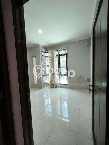 Rumah area , 3 KM, Lingkungan Potensial Rumah area , 3 KM, Lingkungan Potensial