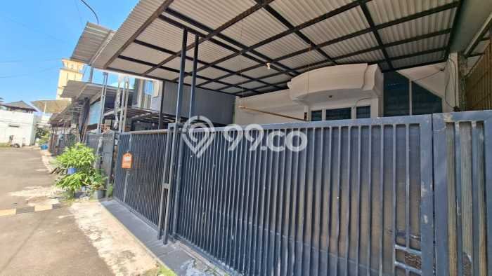 Lokasi strategis! Rumah siap pakai disewakan di Cakung LB 100m2 Lokasi strategis! Rumah siap pakai disewakan di Cakung LB 100m2