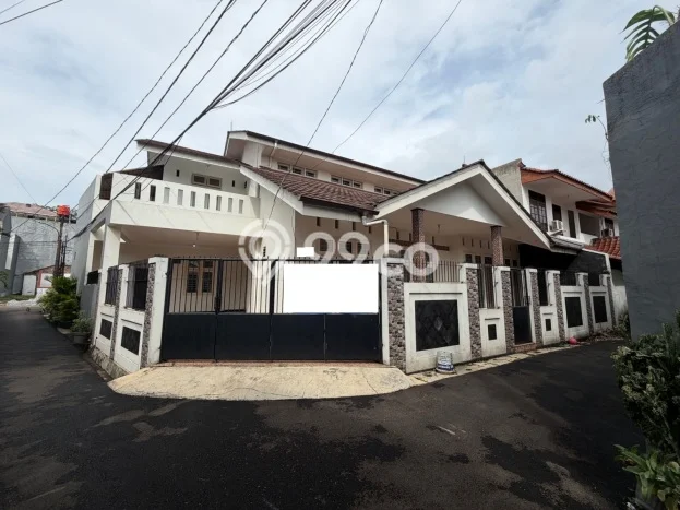 Disewakan segera rumah minimalis lokasi strategis 5 Kamar di Duren Sawit, Jakarta Timur Disewakan segera rumah minimalis lokasi strategis 5 Kamar di Duren Sawit, Jakarta Timur